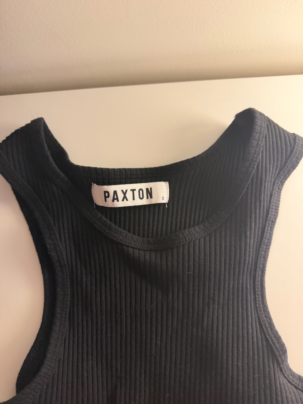 Black Ribbed Crop Tank - Picture 2 of 2